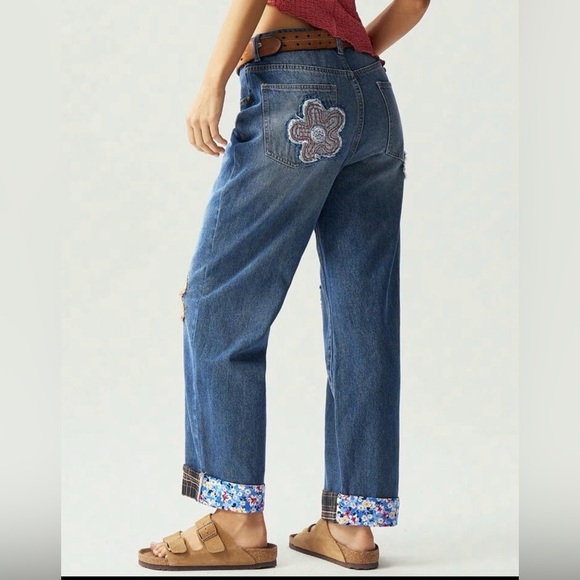 Floral patchwork Blue Jeans - Picture 6 of 9